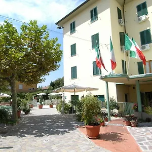 3* Otel Rita