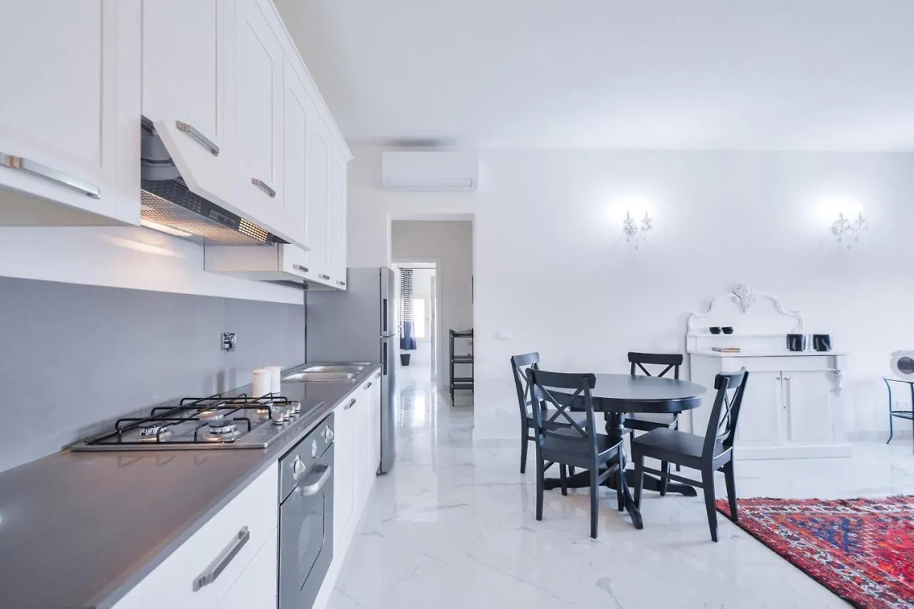 New Central Apartment & Rooms Montecatini Terme