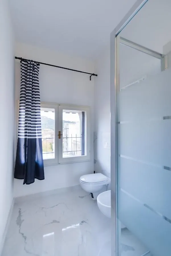 New Central Apartment & Rooms Montecatini Terme 0*,