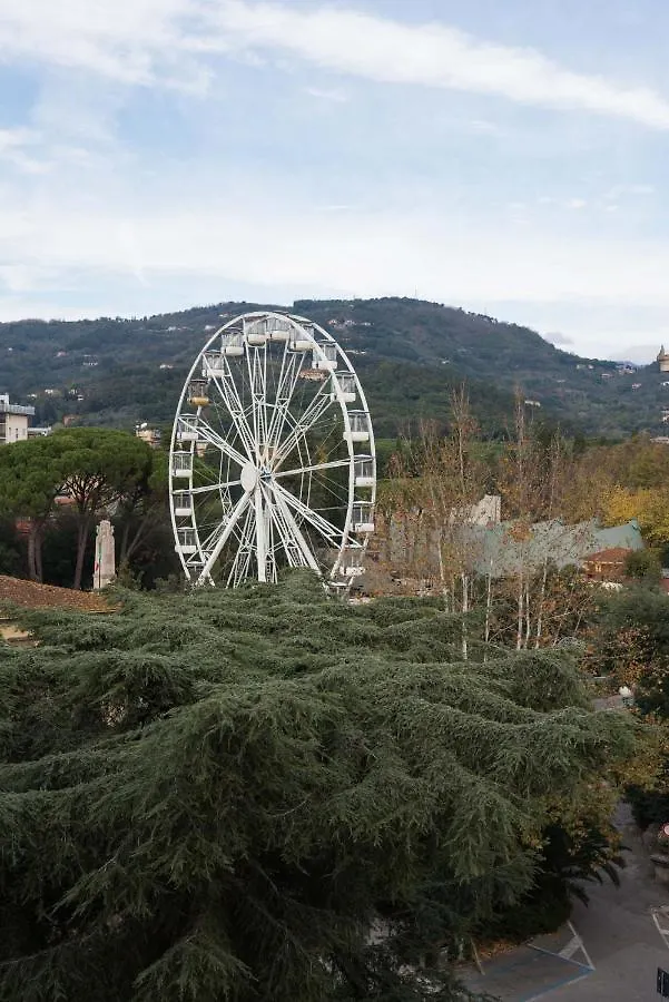 New Central Apartment & Rooms Montecatini Terme İtalya
