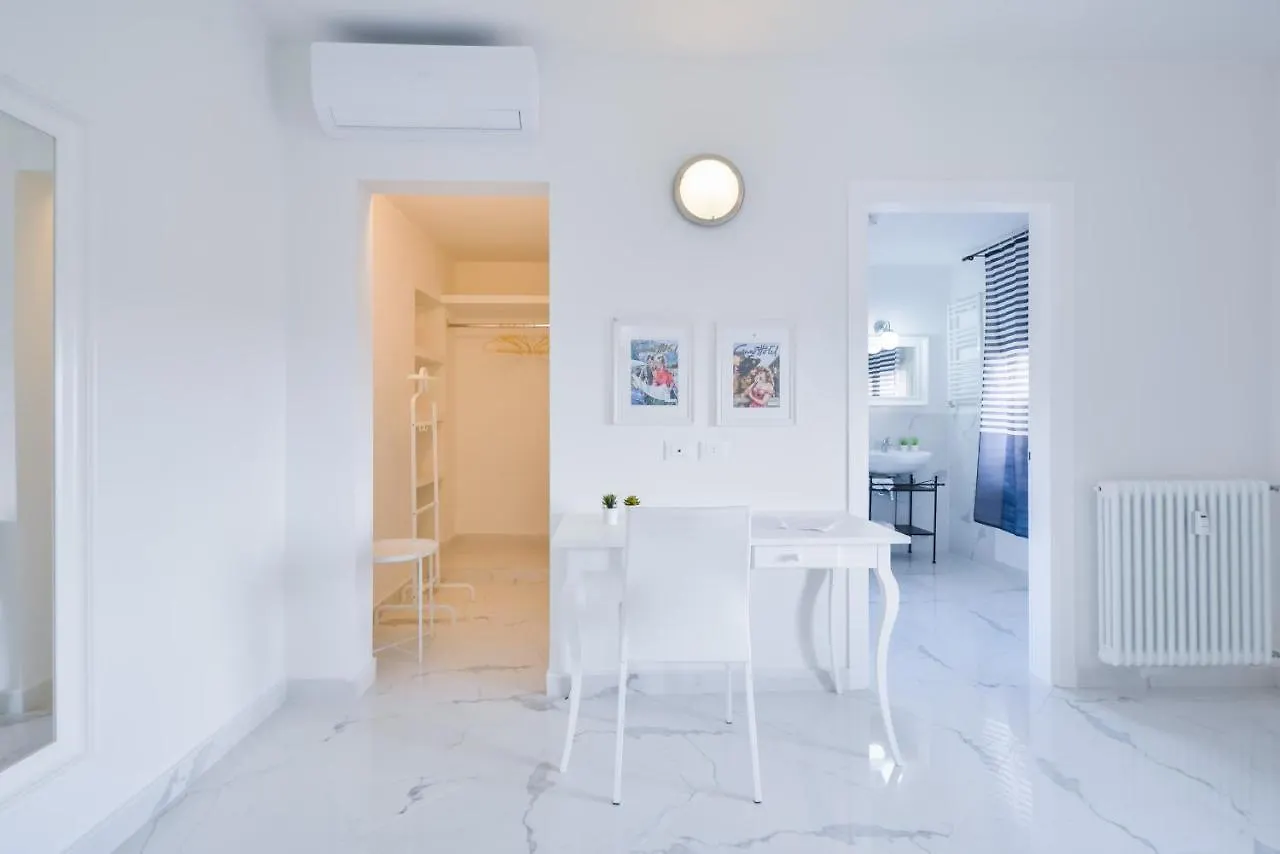 New Central Apartment & Rooms Montecatini Terme